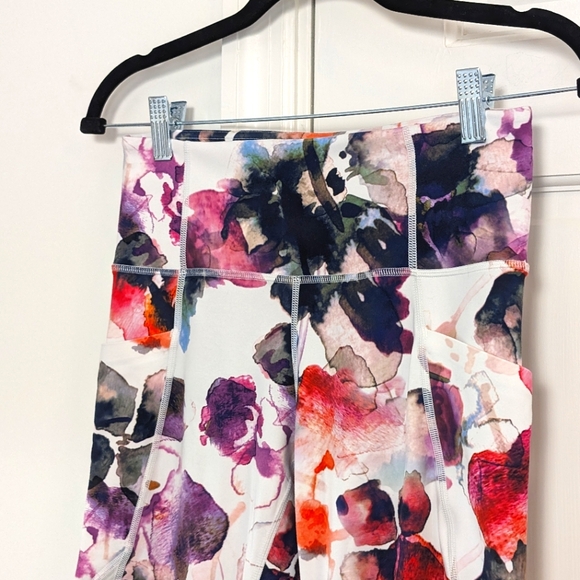 EUC Athleta Womens Watercolor Floral Mudra Mesh Detail 7/8 Leggings Size Small - Picture 3 of 11